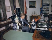 تداول صورة قديمة لرئيس أمريكا الراحل كينيدى وهو يحتفل بعيد الهالوين