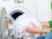 الهدوم ممكن تكون مصدر للمرض.. نصائح لغسل الملابس بطريقة صحيحة أهمها الغلى