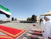 حاكم دبى يحتفل مع القوات المسلحة باليوم العالمى لعلم الإمارات