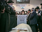 "حبر إسرائيل الأعظم" يطالب اليهود بعدم زيارة الأقصى حرصا على حياتهم