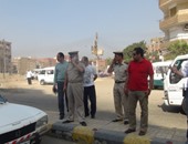 مدير أمن القليوبية يقود حملة لإعادة الانضباط المرورى فى شبرا وبنها