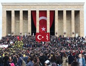 الأتراك يحيون ذكرى وفاة آتاتورك  مؤسس الجمهورية التركية