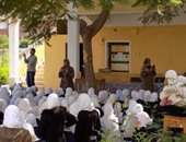 متطلبات المراهقين فى دورة تنظمها جامعة قناة السويس مع طلاب المدارس