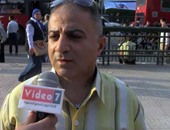 بالفيديو.. مواطن:"الرئيس بيشتغل لوحده والمسئولين لازم يساعدوه"