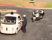 الشرطة الأمريكية توقف سيارة جوجل ذاتية القيادة على الطريق لبطئها الشديد