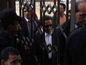 بالصور.. إيداع رجل الأعمال أحمد عز بقفص اتهام بمحكمة التجمع بجلسة "حديد الدخيلة"