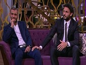 حسام غالي يُحفز متعب ولاعبى الأهلي قبل مباراة الترجي