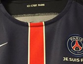 "أنا باريس" يزين قميص سان جيرمان تكريمًا لضحايا التفجيرات الإرهابية