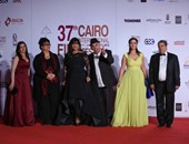 النجوم يتوافدون على حفل ختام مهرجان القاهرة السينمائى