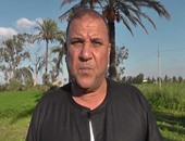 الفيديو..مواطن للمسئولين:"تعالوا حللوا المياه فى كفر الشيخ..الصرف الصحى بيرمى فى بحيرة البرلس"