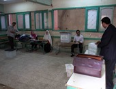 مكبرات صوتية أمام لجان انتخابية لجذب الناخبين بدائرة الرمل بالإسكندرية