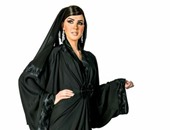 كيف علمت الموضة الخليجية على لبس البنت المصرية؟ من العباية لرسمة العين