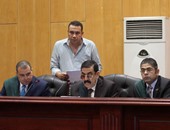 حبس حرس المحكمة 24 ساعة لحديثه أثناء انعقاد جلسة أحداث مجلس الوزراء