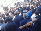 تواصل إضراب عمال شركة الجوهرة بالبحيرة للمطالبة بزيادة رواتبهم