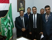 النائب حسنى حافظ يلتقى وفدا من محامىِّ الإدارات القانونية بالإسكندرية