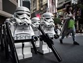 بالصور.. نماذج مصغرة لـ "Star Wars" فى متاجر هونج كونج