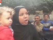 بالفيديو.. مواطنة تعرض كليتها للبيع أمام “الوزراء”: “مش لاقيين ناكل”
