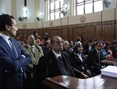 رفع ثانى جلسات إعادة محاكمة مبارك بقتل المتظاهرين بعد تغيبه عن الحضور