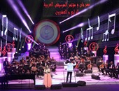 مارسيل خليفة وإيناس عبد الدايم فى الليلة السابعة من مهرجان الموسيقى العربية