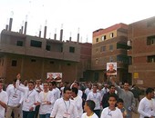 بالصور.. مسيرة بالقناطر الخيرية لدعم مرشح "المصريين الأحرار" نصر همام