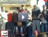 اتهام فتاة بأنها جاسوسة بعد إلقائها كلمة على منصة بالتحرير امس