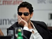 خالد أبو النجا يرفض التعليق على اتهامه بالخيانة العظمى