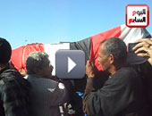 نعش رمزى للشهداء فى مليونية "حرائر مصر"