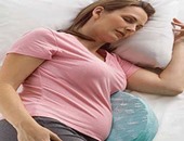 أستاذ نساء وتوليد..النوم على الظهر فى آخر شهور الحمل قد يضر بالجنين