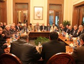 بدء اجتماع الأحزاب بمقر الوفد لبحث تشكيل قائمة انتخابية موحدة