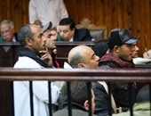 شهود الإثبات بقضية الشيعة يدخلون فى نوبة بكاء أثناء عرض الأحراز