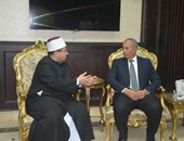 محافظ البحر الأحمر يلتقى وزير الأوقاف لمناقشة تطوير الخطاب الدينى