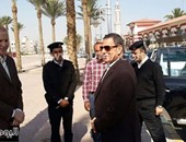 مدير أمن البحر الأحمر يتفقد الخدمات الأمنية بمدينة الغردقة