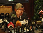 وزير الداخلية يكرم عددا من رجال الشرطة لمطاردتهم عصابة بمدينة نصر