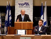 نتنياهو يدعو نواب حزبه لمهاجمة وسائل الإعلام الإسرائيلية