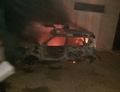اشتعال النيران بسيارة ملاكى أمام مدرسة الفيصلية فى 6 أكتوبر