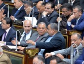 محمد أنور السادات يطالب النواب تعديل بعض أحكام قانون الكسب غير المشروع