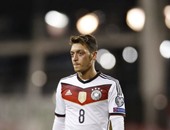 أوزيل أفضل لاعب ألمانى فى 2015