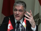اتفاق بين مصر وسويسرا لإجراء جولة أخرى من المحادثات بشأن الأموال المهربة