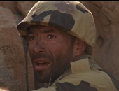 بالصور.. رامى وحيد ضابط صاعقة ينفذ عمليات حربية فى "أسد سيناء"