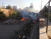 بالصور.. القمامة تحاصر شوارع كوم أمبو السياحية بأسوان