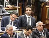 رئيس البرلمان يحذر النواب من استخدام التليفون فى الجلسة