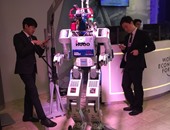 بالصور.. لأول مرة روبوت كورى يشارك فى منتدى دافوس 2016