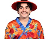 مصطفى خاطر يحتفل بعيد ميلاد زميله محمد أنور:"كل سنة وأنت طيب يا مجدع"