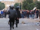 بالصور.. مقتل عنصر أمنى وإصابة 59 آخرين فى احتجاجات العاطلين بتونس