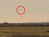صور جديدة تظهر طائرات عسكرية تطارد جسما فضائيا غريبا فى سماء بلغاريا