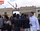 بالفيديو .. الإفراج عن 43 سجينا  من "طره" بمناسبة أعياد الشرطة وذكرى ثورة 25 يناير