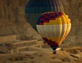 الأقصر تشهد تحليق 15 رحلة بالون طائر تحمل 303 سائحين مصريين وأجانب