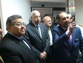 وزير التعليم العالى يفتتح وحدة الأشعة المقطعية بمستشفى أسوان الجامعى