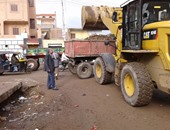 رئيس مدينة بيلا بكفر الشيخ يتابع أعمال النظافة وتجميل الشوارع