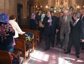 بالفيديو والصور..محافظ الإسكندرية يحضر صلاة عيد الميلاد فى بطريركية الأرمن الأرثوذكس